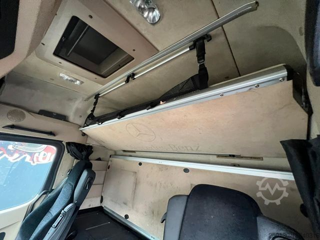 Volume trekker MERCEDES-BENZ Actros 1845 Euro6 4x2 Voll-Luft
