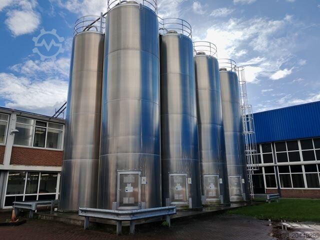 Silosy do granulatu PP/PS P + W Metallbau 53m³ Silos