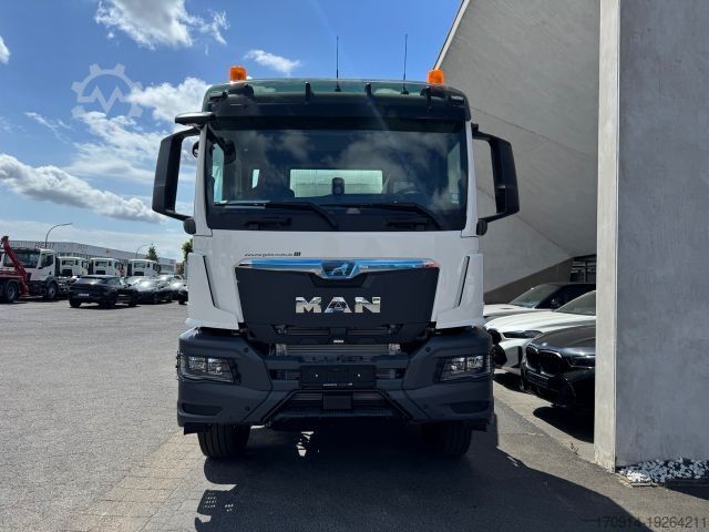 Betonmixer vrachtwagen MAN TGS 37.480 8x4 EUR6 GSR Stetter 10m3 Light/Smart
