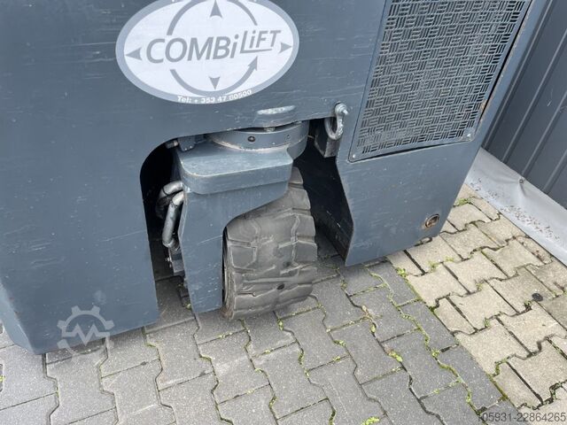Herbruikbare vorkheftruck Combilift C3000CB
