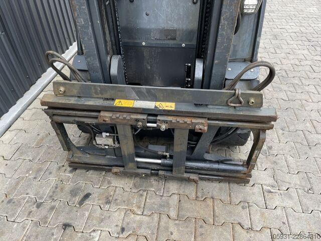 Electric 4-wheel forklift Linde E25H-01/600