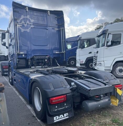 Standaard trekker DAF FT XG 530