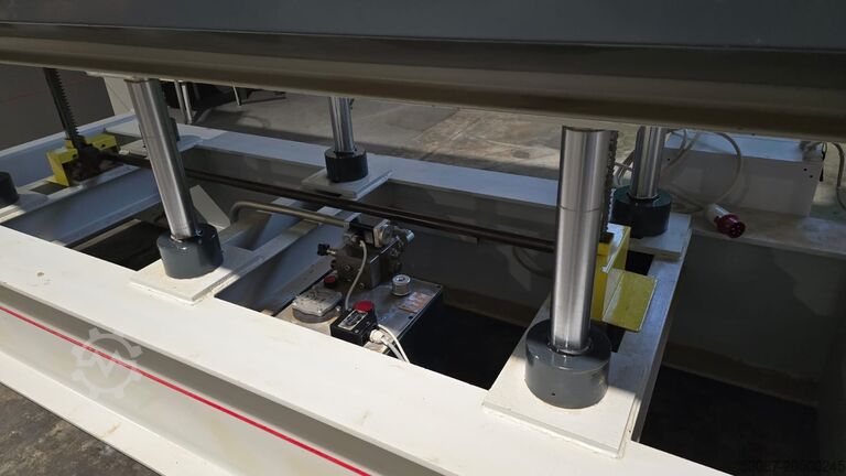 Hete pers Italpresse XL/6-S