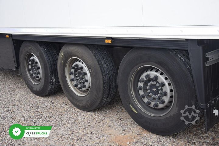 Hűtő félpótkocsi SCHMITZ CARGOBULL SKO FP 60 ThermoKing SLXi 300