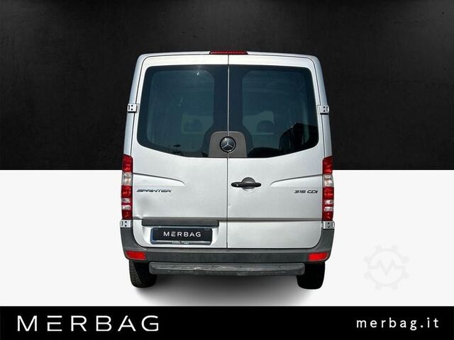 Samochód do zadań specjalnych Mercedes-Benz Sprinter