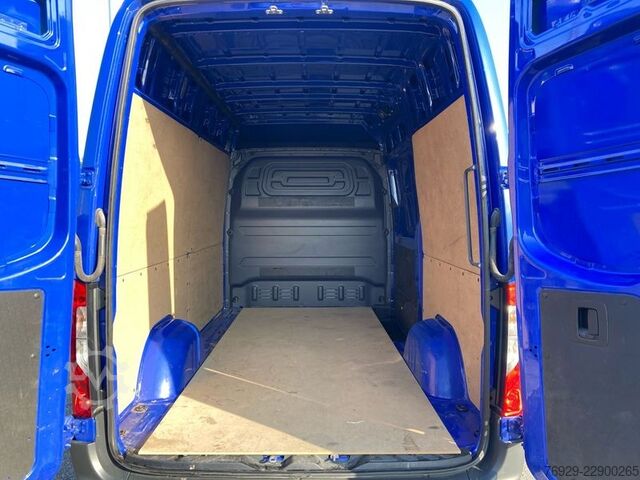 Samochód do zadań specjalnych Mercedes-Benz Sprinter