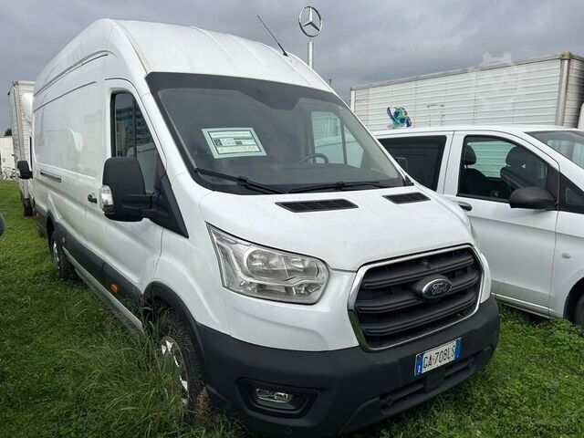 Autocamion cu destinație specială Ford Transit