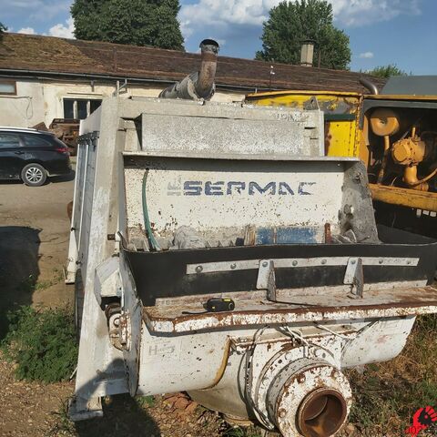 Ρυμουλκούμενη αντλία σκυροδέματος UTRANAZZ Star SCM80C