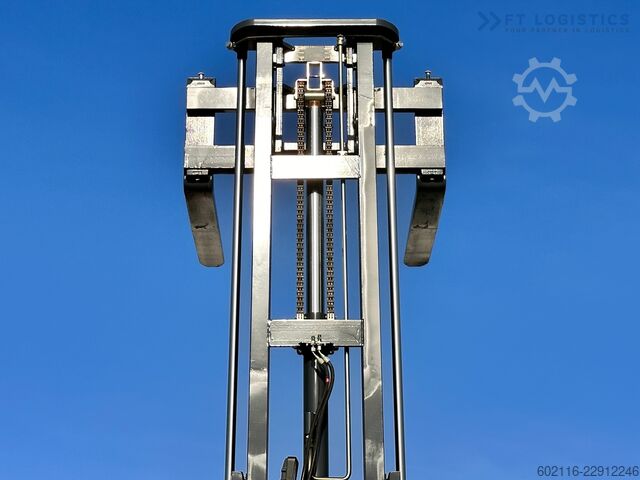  Combilift C4000 / LPG / DUPLEX / 4500MM /FREE LIFT