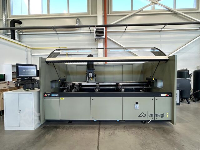 Centro de usinagem vertical Emmegi Phantomatic M3