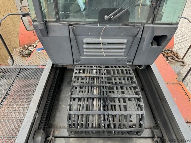 Reachstacker med fuld container Linde C4535TL5