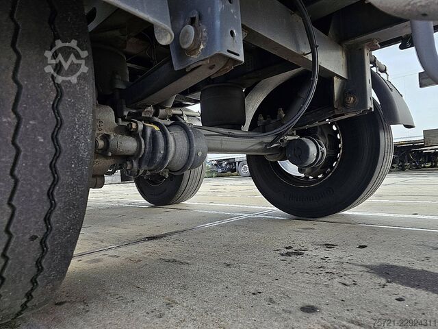 βαλίτσα Weka 2 AXLE CLOSED BOX STEER AXLE 3T LIFT