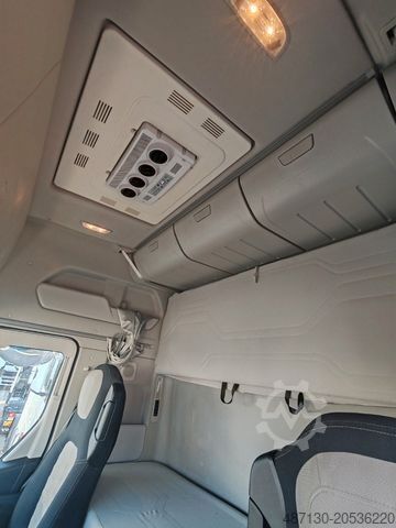 Yüksek hacimli çekici FORD F-MAX 500 mega