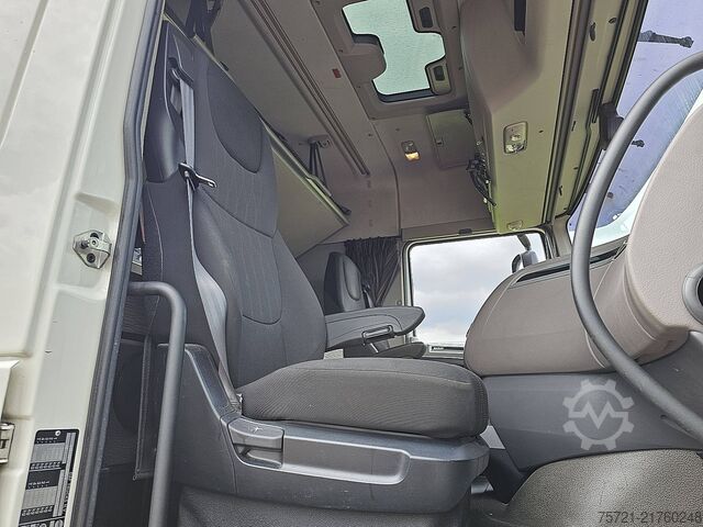 Șasiu cu cabină DAF XF 480 6x2*4