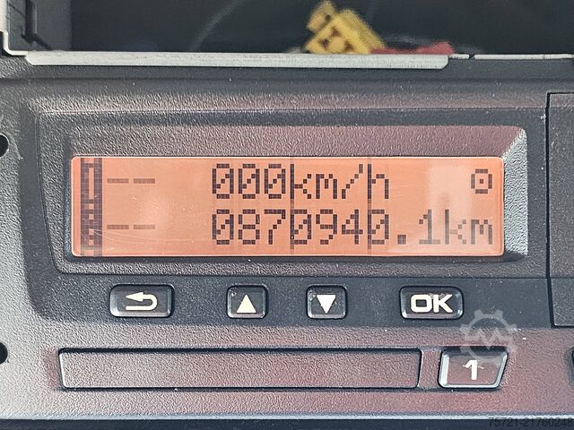 Șasiu cu cabină DAF XF 480 6x2*4