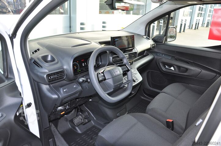 Dobozos furgon Fiat Doblò F5435 XL L2 130pk - Automaat