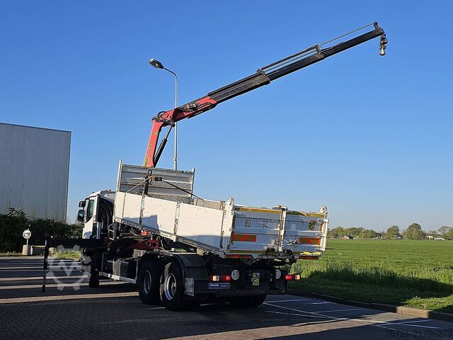 Ανατρεπόμενο όχημα με γερανό RENAULT K 380 PK17000/3