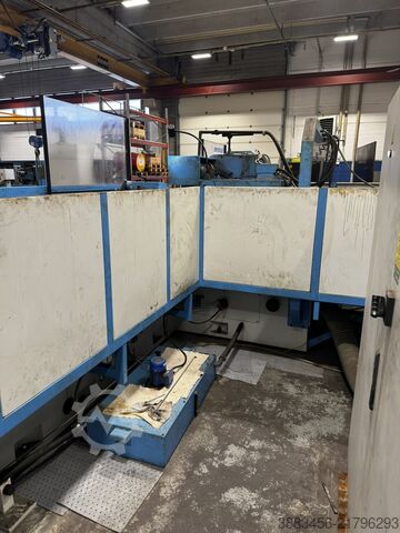 Cylindrisk slipmaskin Hol-Monta spol.sro UB 85 / 6000 CNC