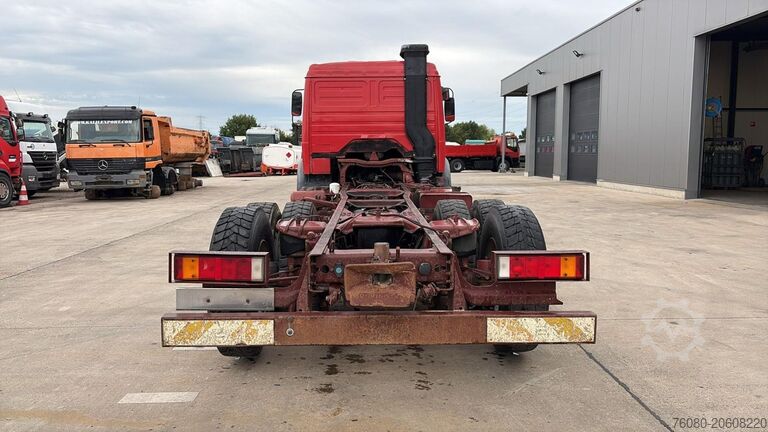 Mercedes-Benz SK 2233 (GRAND PONT / V8 AVEC 2X TURBO / BIG AXLE)