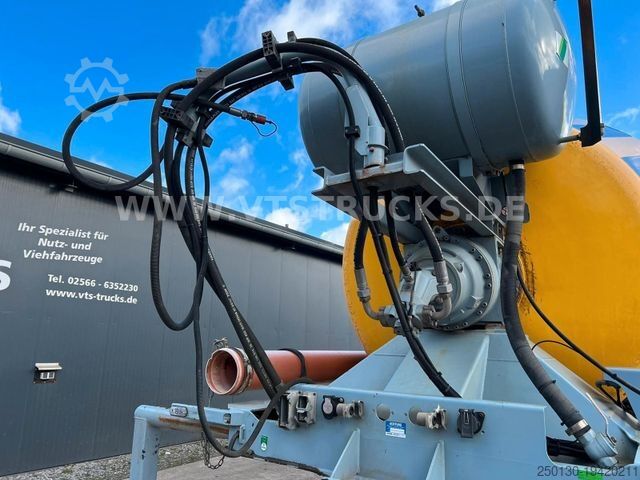 Semirimorchio Schwing Stetter AM10 Betonmischer