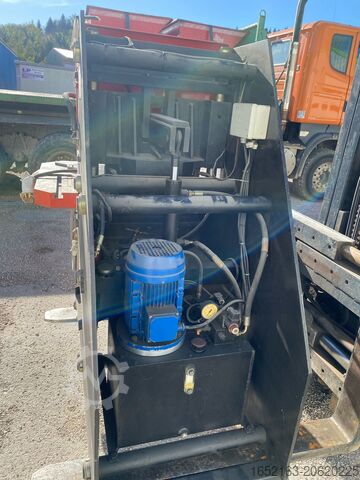 Nyesőgép amada promecam versa 204