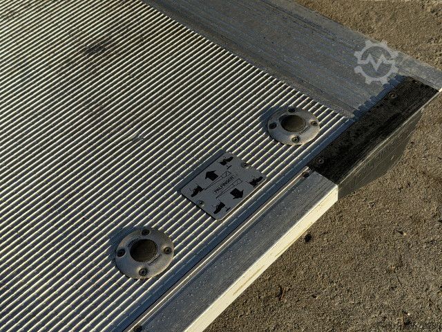 Dubă cu caroserie tip cutie IVECO 35C16H  Aktion ab 359 mtl.