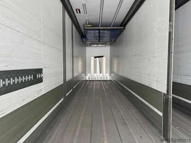 Standaard trekker VOLVO FM 380 / Schmitz / 3 Kammer / Carrier ICELAND