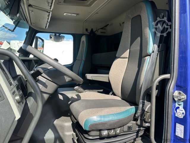 Standaard trekker VOLVO FM 380 / Schmitz / 3 Kammer / Carrier ICELAND