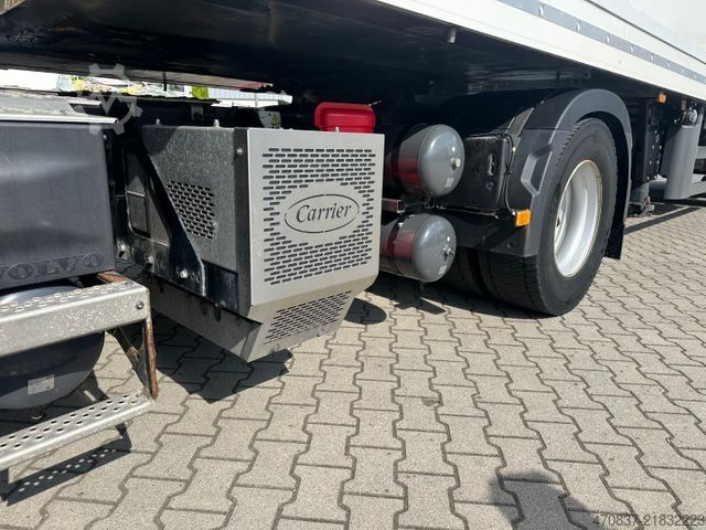 Semirimorchio frigorifero SCHMITZ CARGOBULL SCB 2 / Carrier ICELAND / Elektro / 3 x Kammer