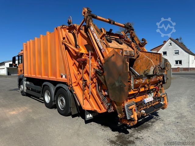 Camião de lixo MAN TGS 26.320 / Haller / Sperrmüll