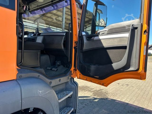 Camião de lixo MAN TGS 26.320 / Haller / Sperrmüll