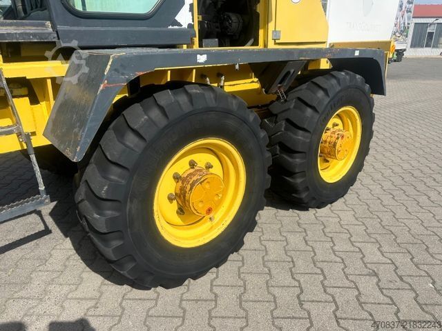 Livellatrice stradale BOMAG BG 110 TA-2 / 6x6 Allrad