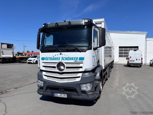 Beverage truck MERCEDES-BENZ MB Antos Getränkeaufbau Schwenkwand Ladebordwand