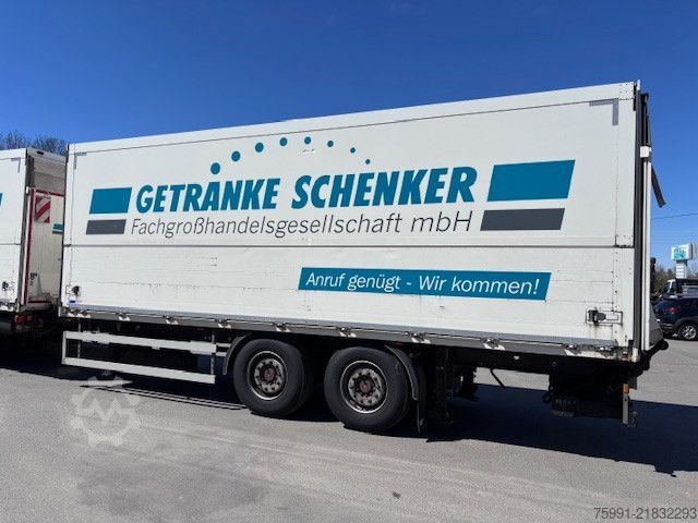 Beverage trailer ORTEN ag18t Anhänger gür Getränke mit Ladebordwand.