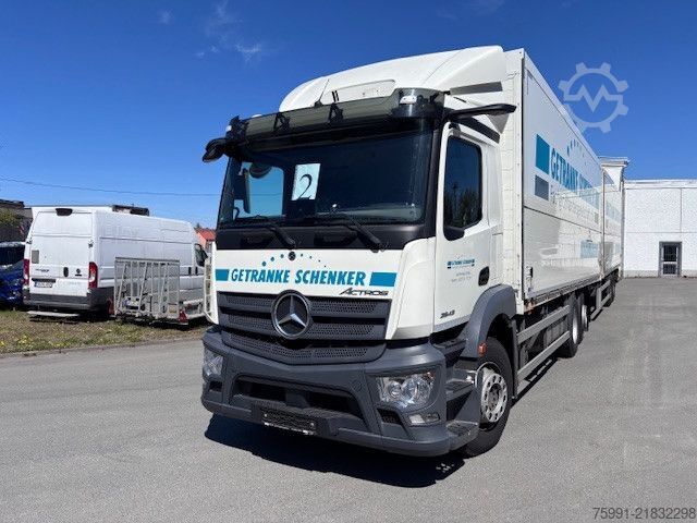 Beverage truck MERCEDES-BENZ Actros 5 mit Schwenwandkoffer und Ladebordwand