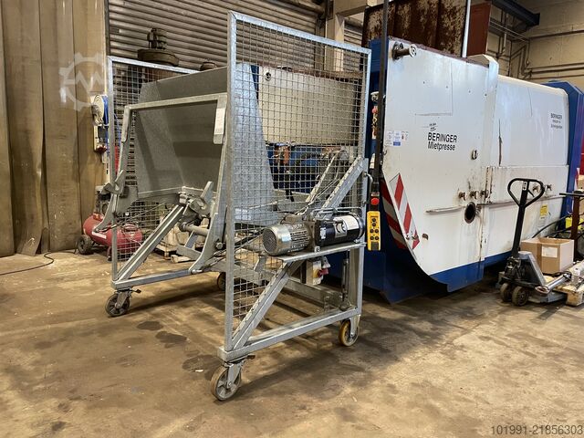 Contentor prensa Beringer HKV 240 / 1100