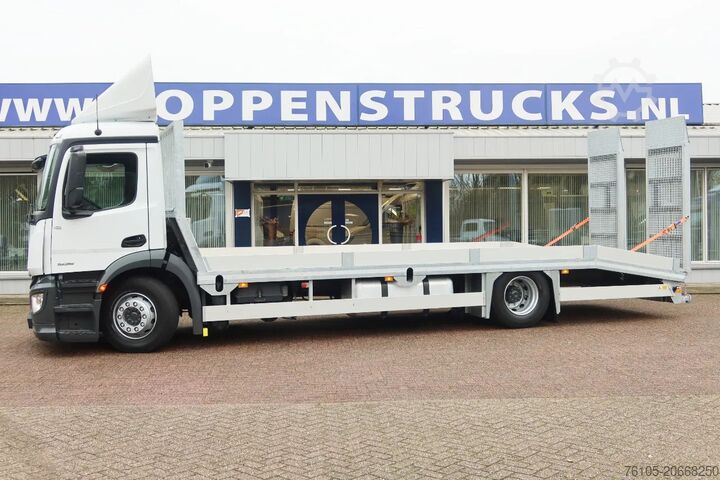 Autotransporter Mercedes-Benz Actros 1936 LL Machine Oprijwagen