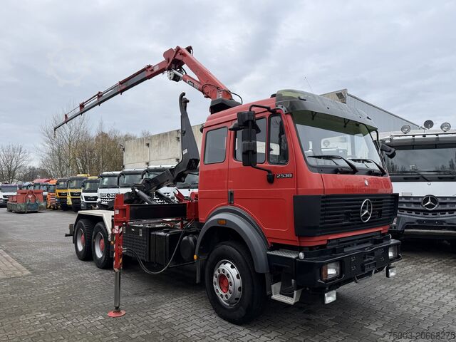 Autolaadkraan Mercedes-Benz SK 2538 6X4 Haken Kran/ Oldtimer/ Feuerwehr