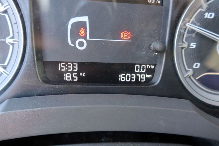 Gekoeld/bevroren transport DAF LF 290 Koel/Vries+Klep 1500 kg Thermoking T 600R