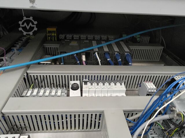 PAGO System 520 AL wraparound etiketteersysteem, 4800 flessen/min. PAGO System 520 AL