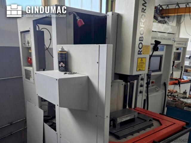 Die-Sinking EDM Machine CHARMILLES Roboform 35