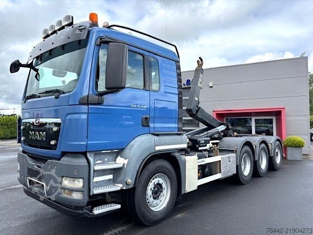 Haakarm vrachtwagen MAN TGS 35.480BL-8X4-TRIDEM-KRANHYDR-MOTORSEITIG-EU5