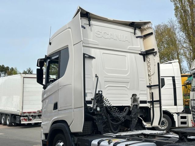 Veszélyes anyagokat szállító teherautó SCANIA S450 ADR EXII/ EXIII Retarder ACC 2Tanks PTO