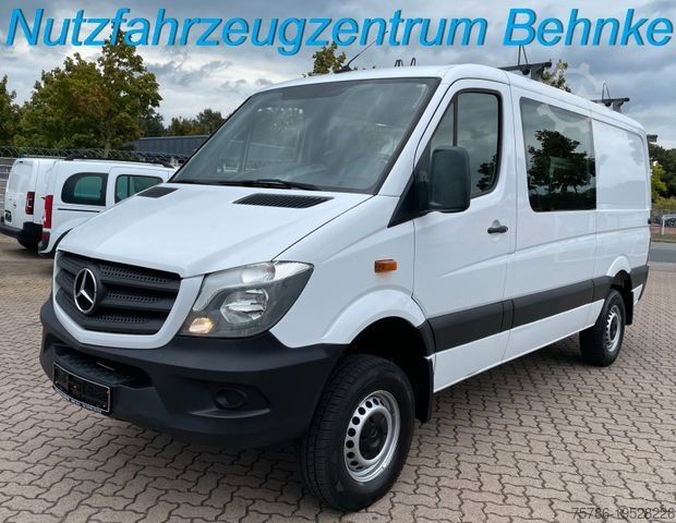 Furgão de painéis MERCEDES-BENZ Sprinter 316 CDI Mixto/ 4x4/ ZG2/ AC/ Standhzg.