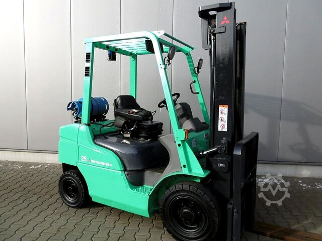Forklift MITSUBISHI FG 25 NT