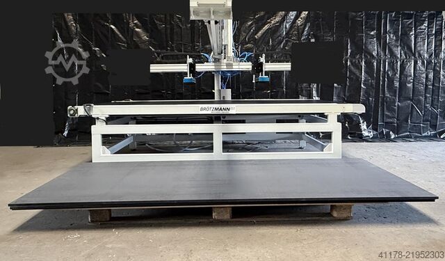 Empilhadeira Ka-Ma, KR-1300-1, vácuo, placas máx Kama KR 1300-1