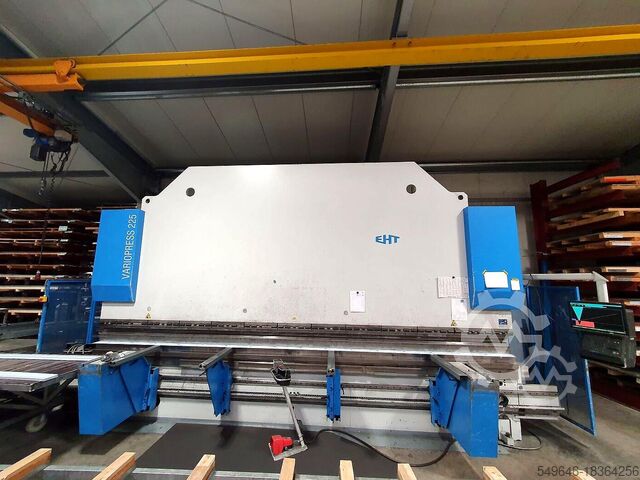 Hydrauliczna prasa krawędziowa EHT VarioPress 225-60