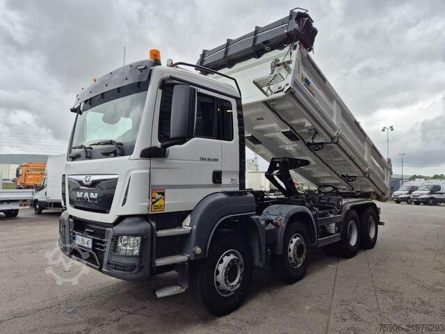 Camion benne MAN TGS