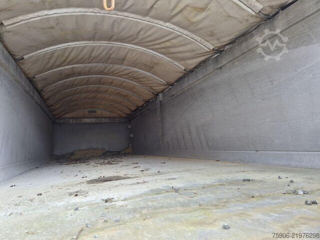 Semi-remorque basculante Schmitz Cargobull BENNE TP ALU