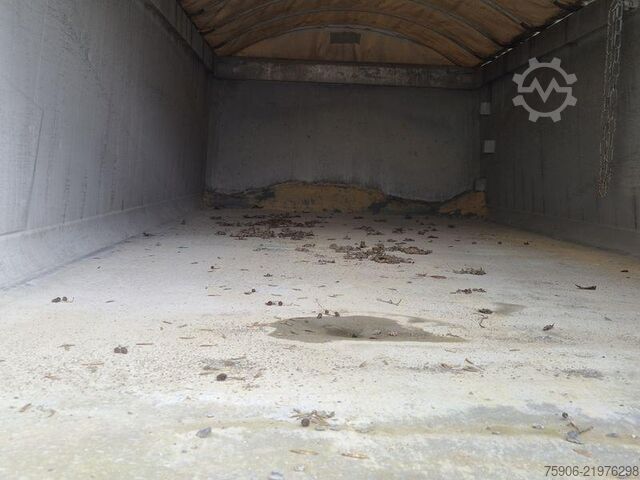 Semi-remorque basculante Schmitz Cargobull BENNE TP ALU